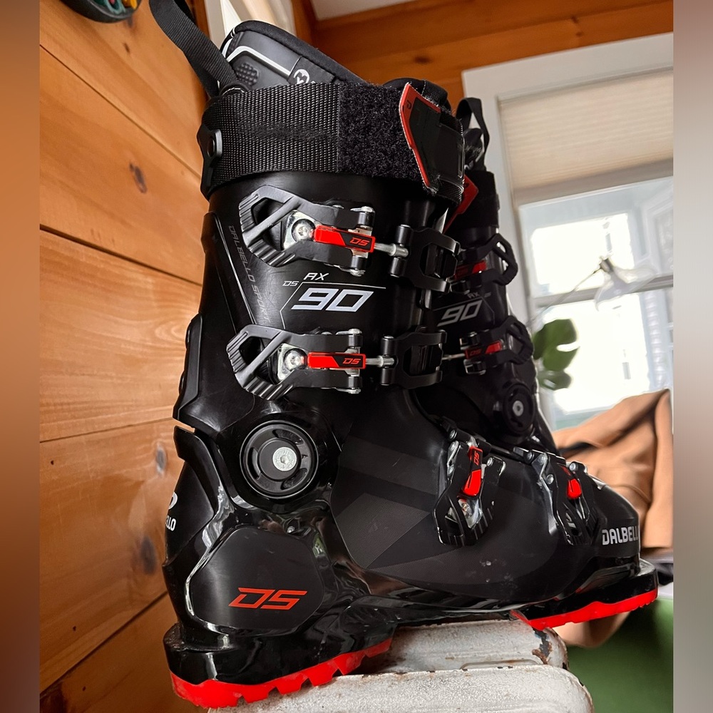 Dalbello Unisex Ski Boots - Great Condition